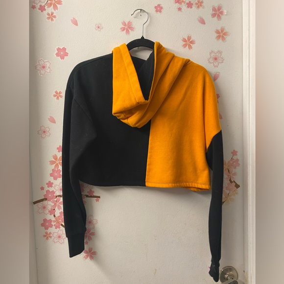 Naruto Shippuden Cropped Hoodie – Orange & Black – Uzumaki Spiral – S - Picture 5 of 5